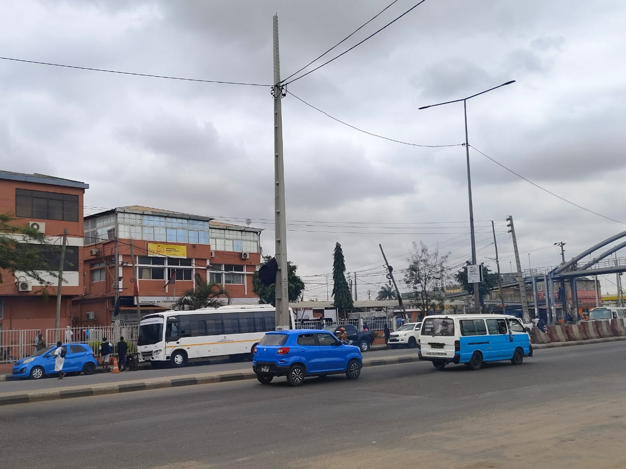 Jovem de 25 anos mata esposa por ciúme e depois suicida-se no Cazenga