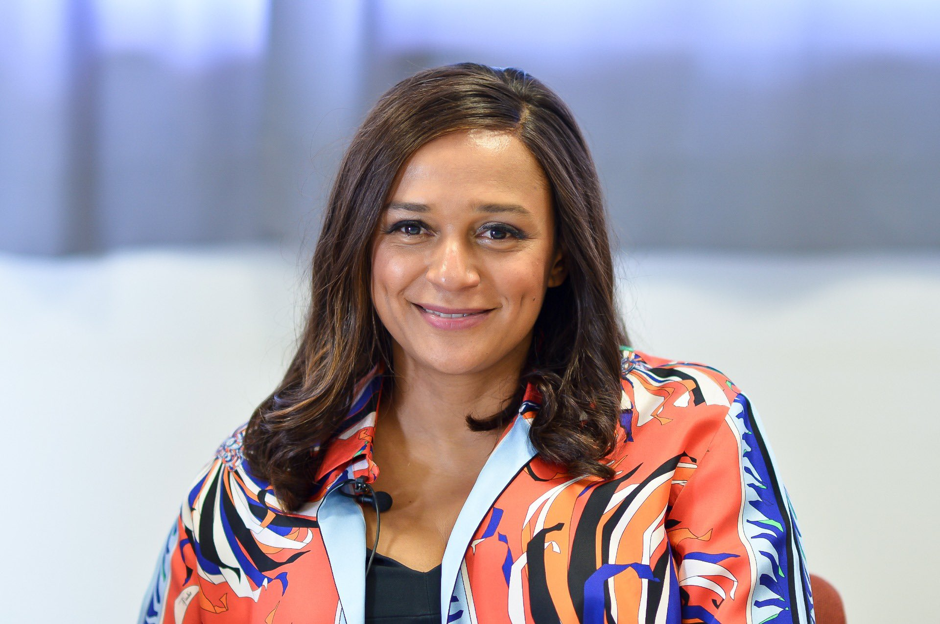ISABEL DOS SANTOS DIZ ESTAR “DECEPCIONADA” COM JOÃO LOURENÇO E AFIRMA QUE ANGOLA “ESTÁ SEM RUMO”